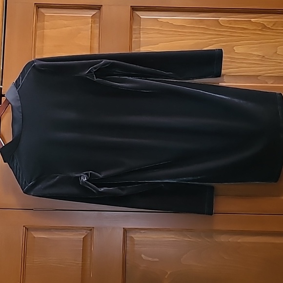 - New Luxurious Charlise Dress...size 36 - Picture 2 of 7